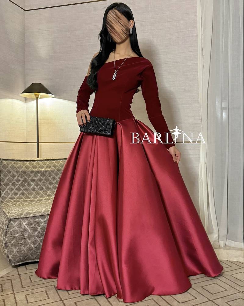 Burgundy velvet puffy evening dress