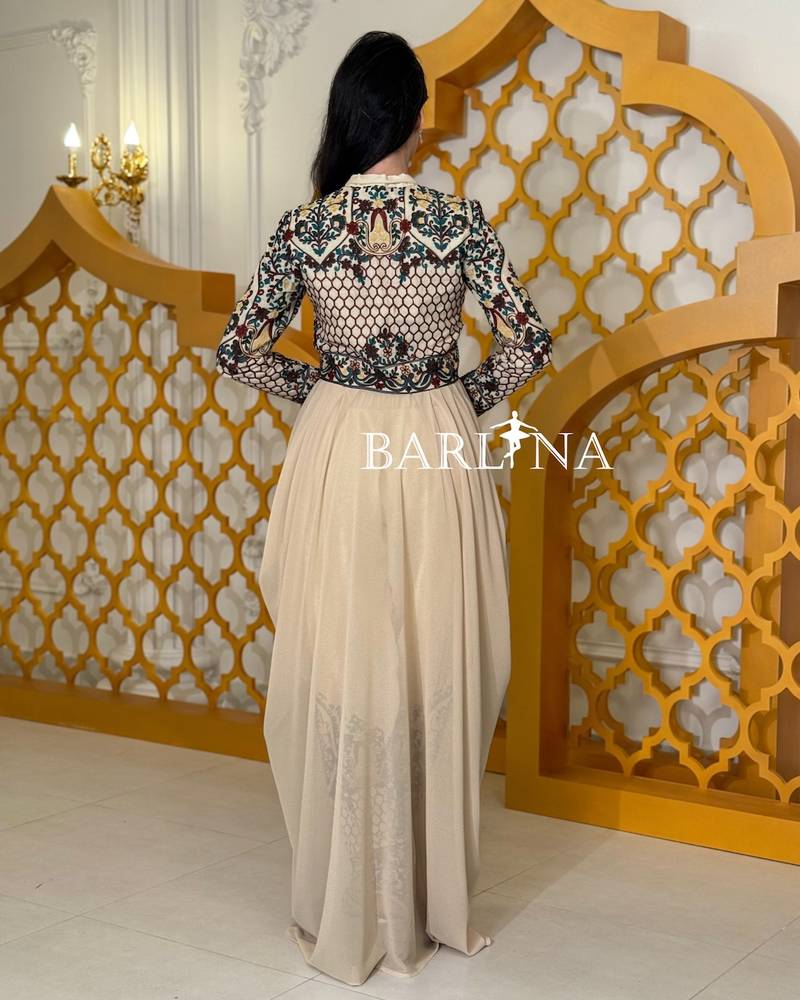 Fusion tunic jalabiya embroidered in beige