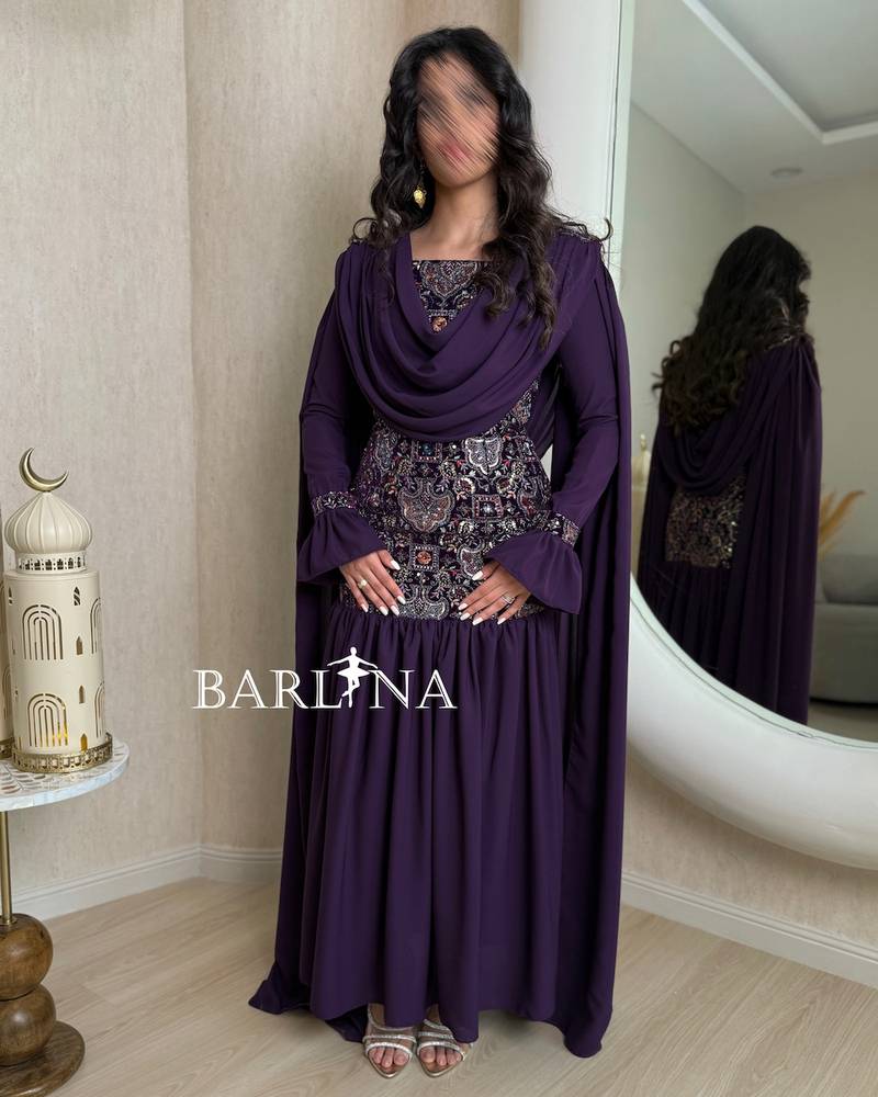 Elegant georgette jalabiya with a draped shawl
