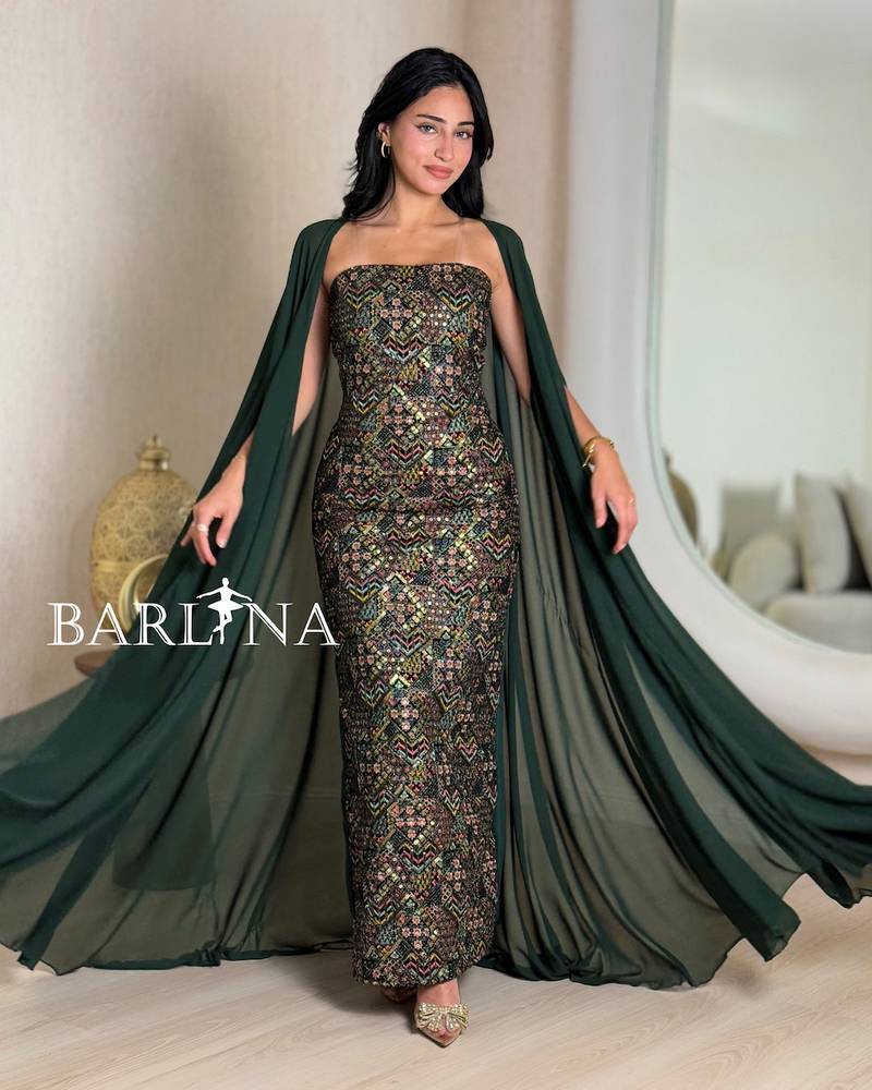Elegant two-piece jalabiya with luxurious embroidery