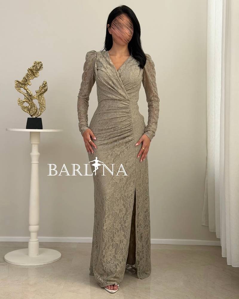 Tiffany wrap dress with a front slit