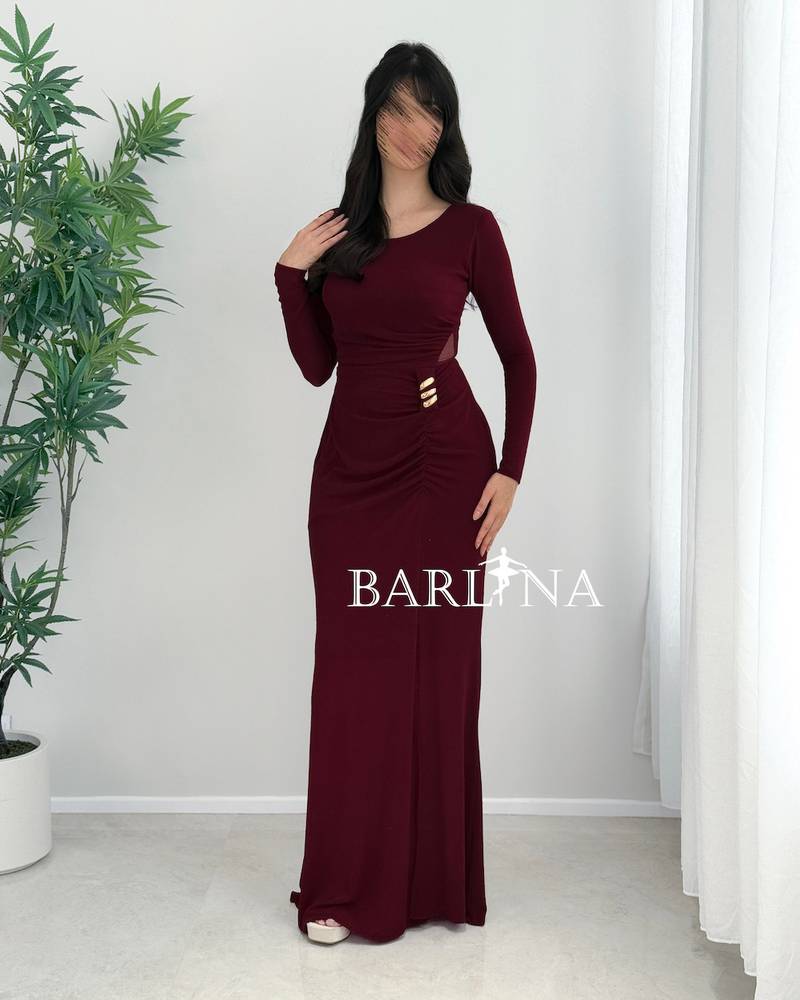Burgundy dress with a straight cut and side pleats