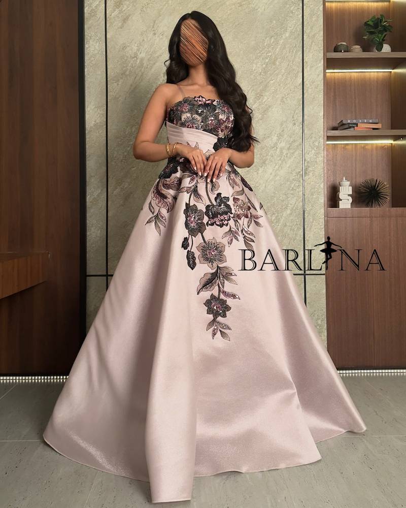 Royal design embroidered pink evening dress