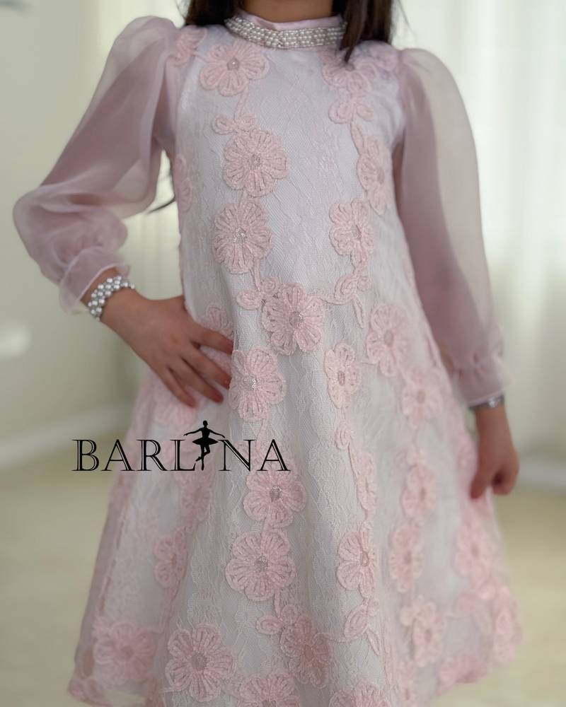 Girls' floral dress with sheer sleeves