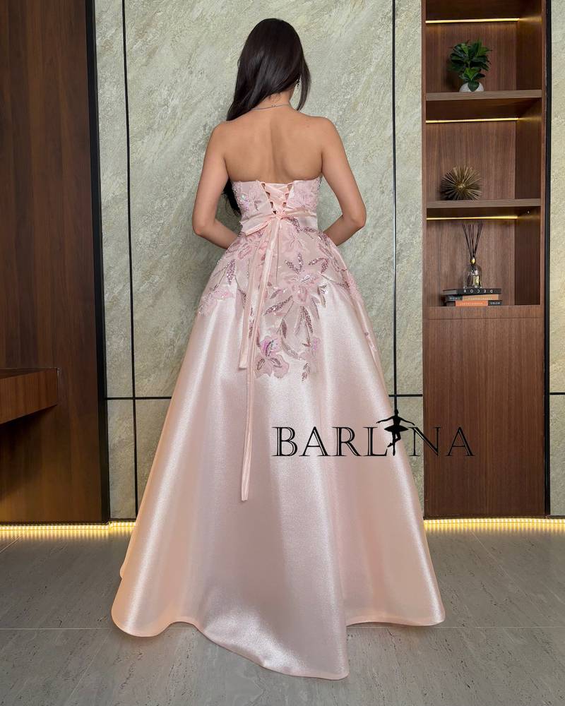 Pink dress with delicate rose embroidery