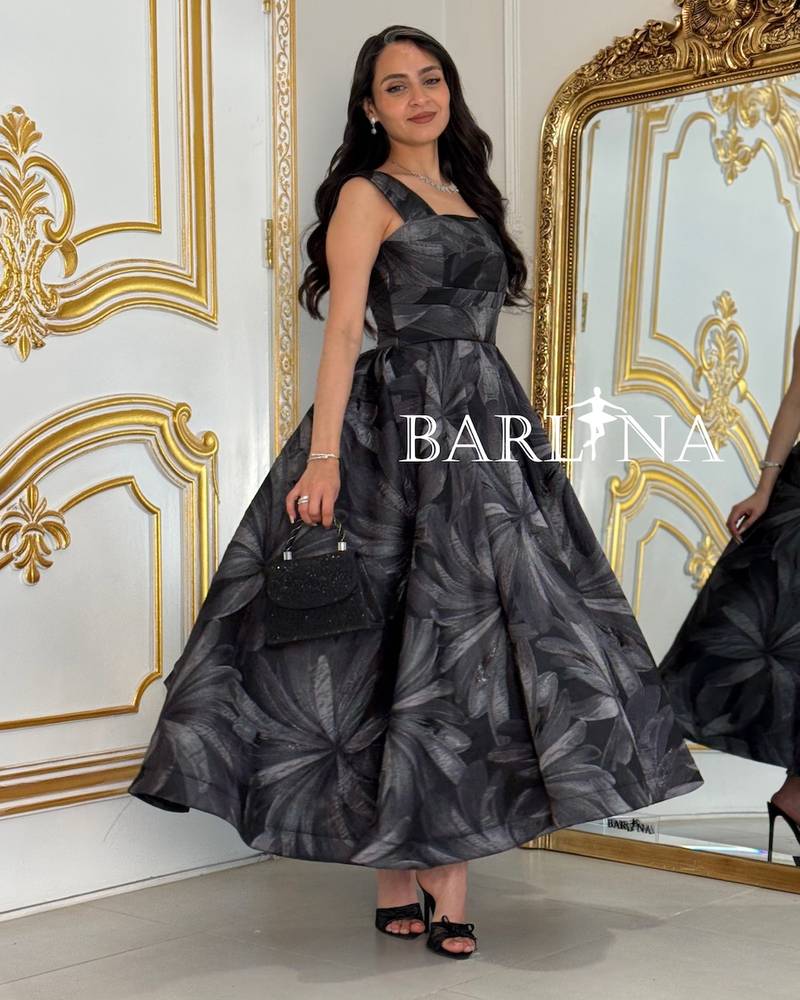 Black dress with a gray jacquard pattern