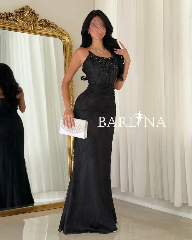 Elegant black lace evening dress