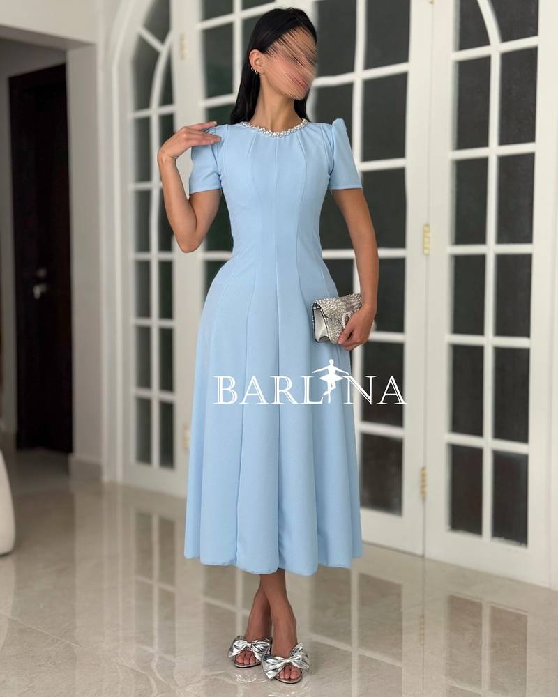 A soft dress with a sophisticated classic cut.