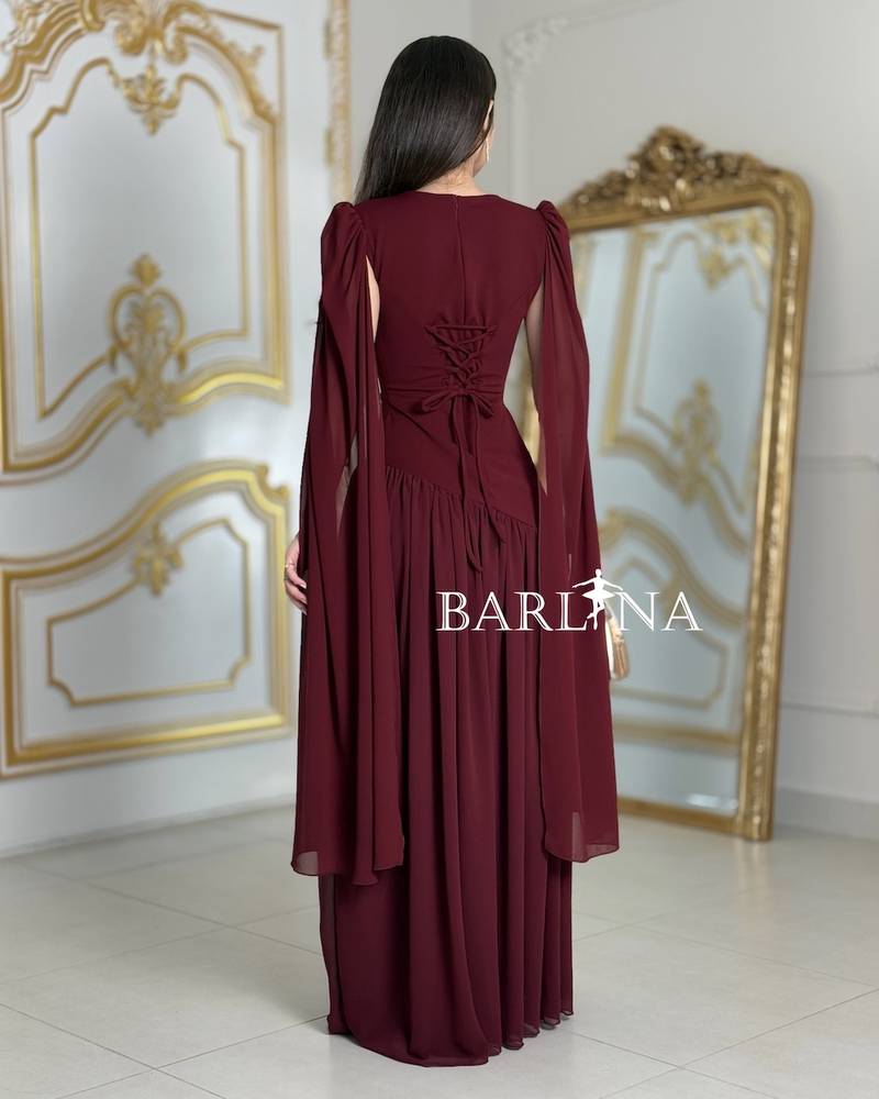 Burgundy fitted dress with cape sleeves