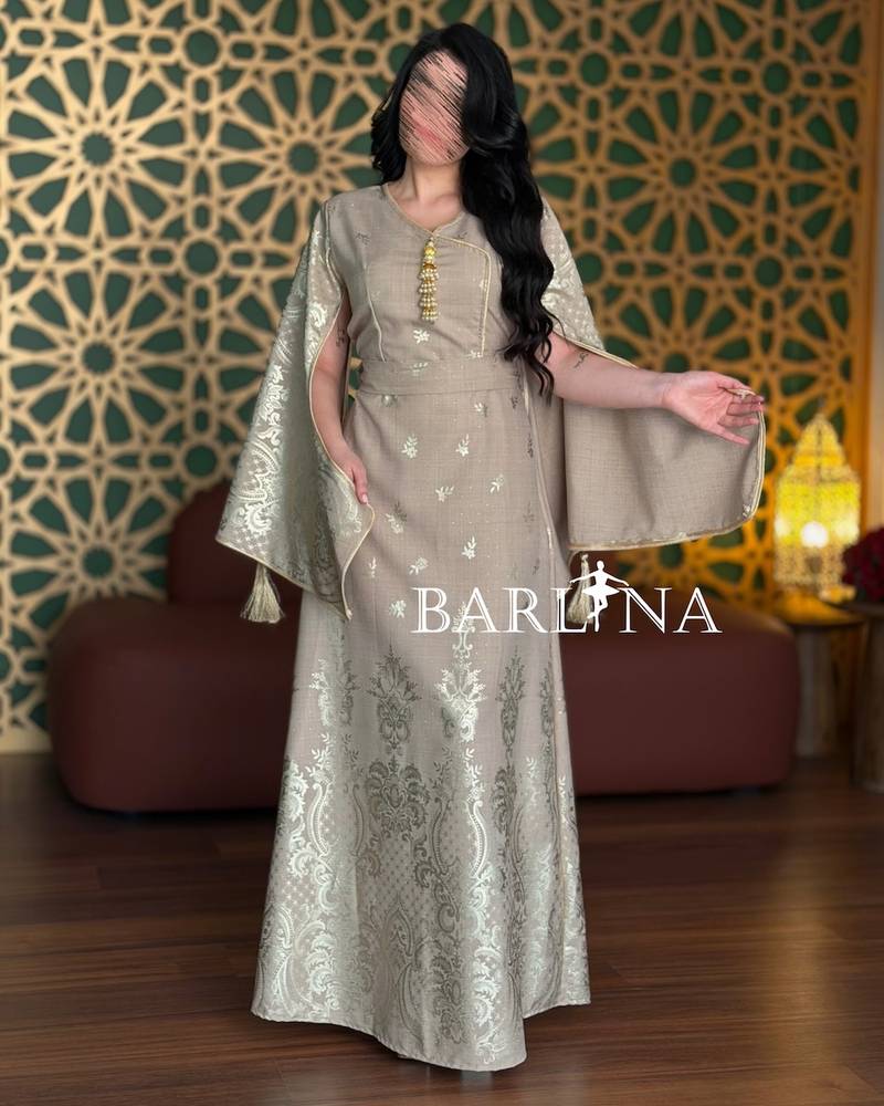 Long jalabiya with cape and gold embellishments