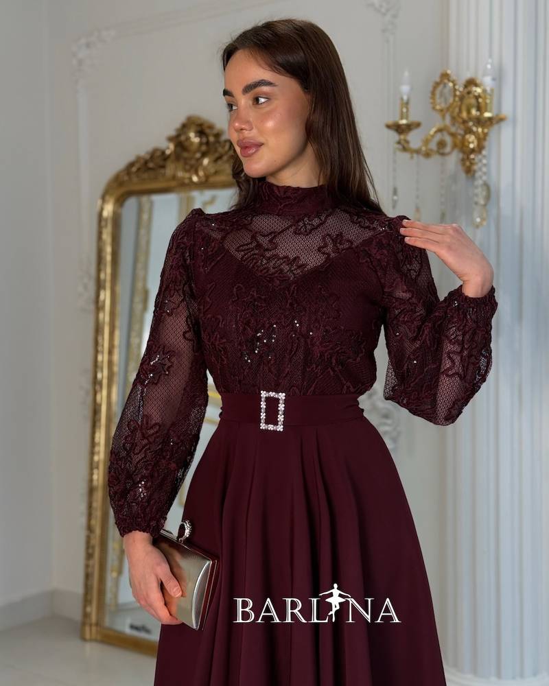 A soft dress with beaded lace