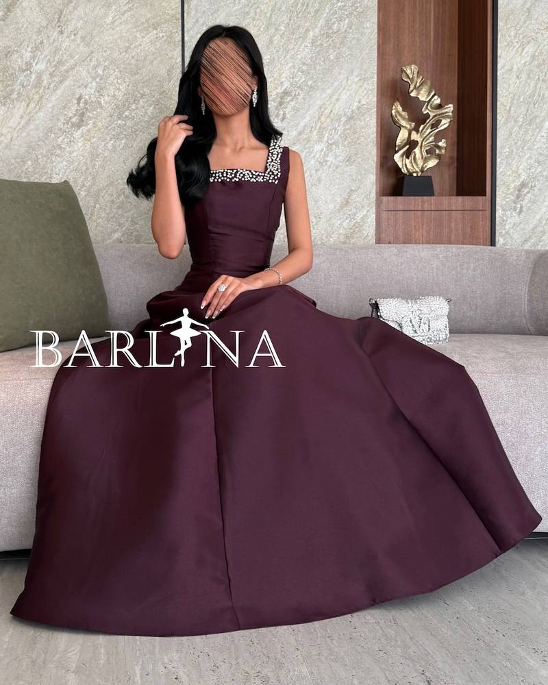 Classic cut burgundy evening dress