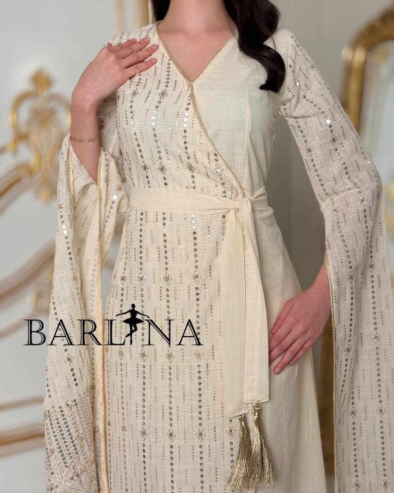 Luxurious wrap-style jalabiya adorned with sequins