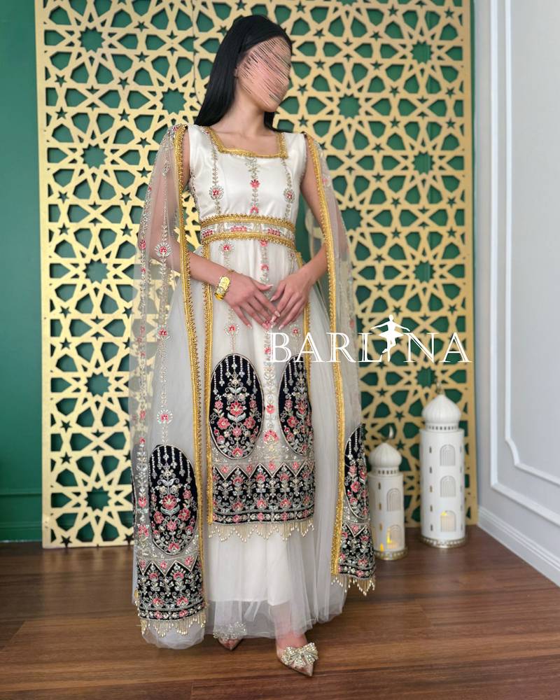 Ivory embroidered jalabiya with elegant gold trim