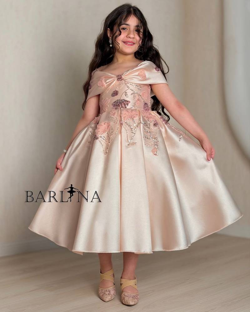 Luxury off-shoulder girls’ dress