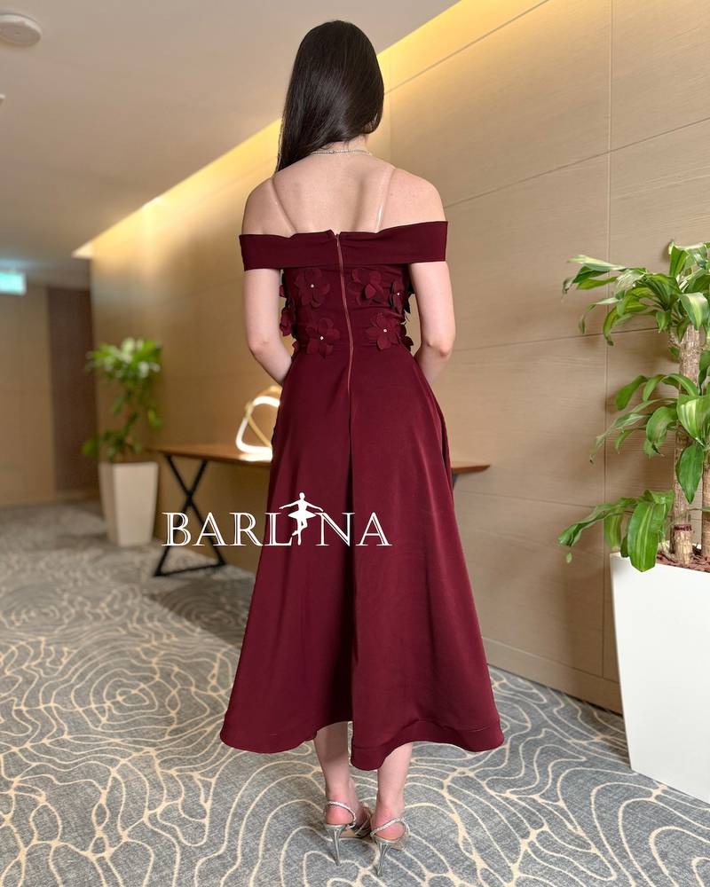 Off-the-shoulder burgundy midi dress