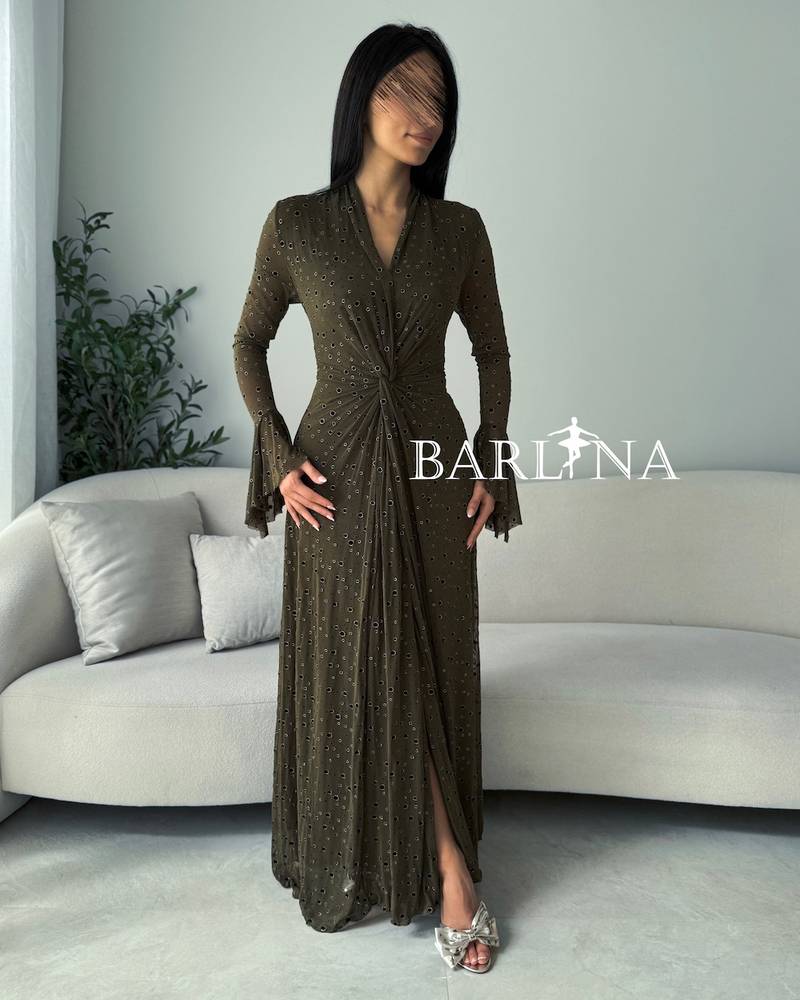 Long dark olive dress with a central knot