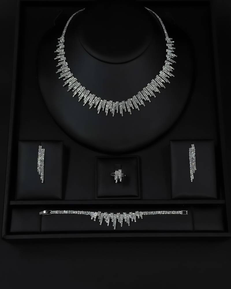 Modern gradient design accessory set