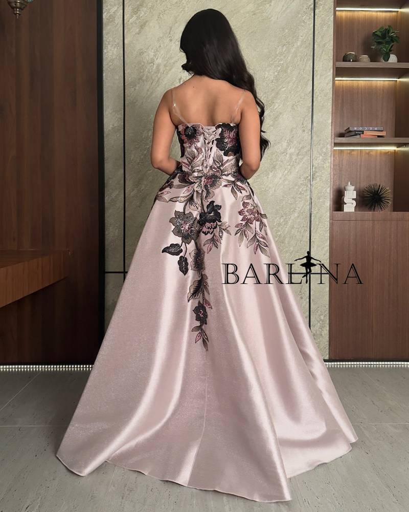 Royal design embroidered pink evening dress
