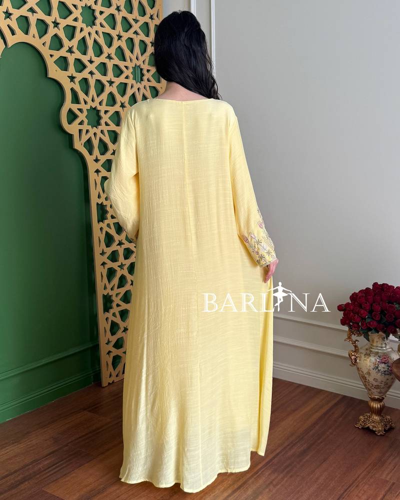 Soft jalabiya with an elegant flared design