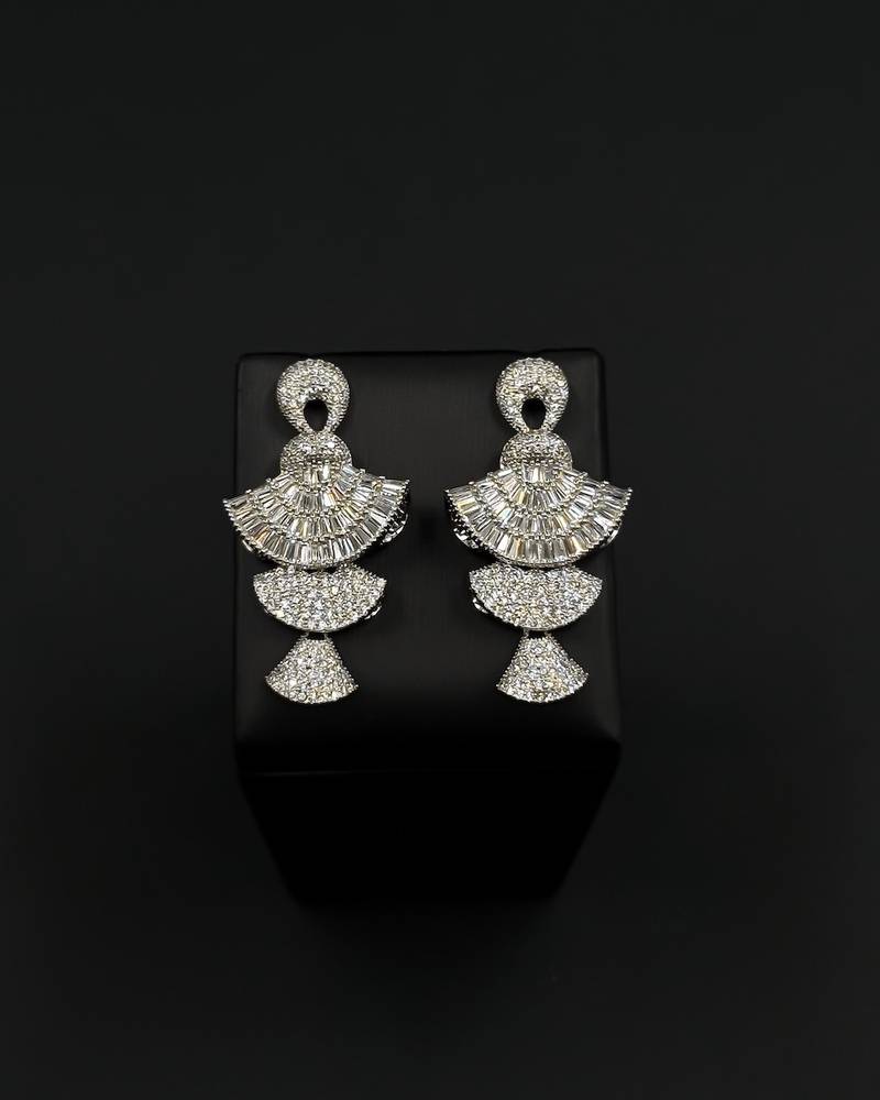 Women's diamond-encrusted layered earrings