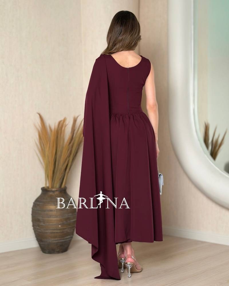 Soft burgundy midi dress with front buttons