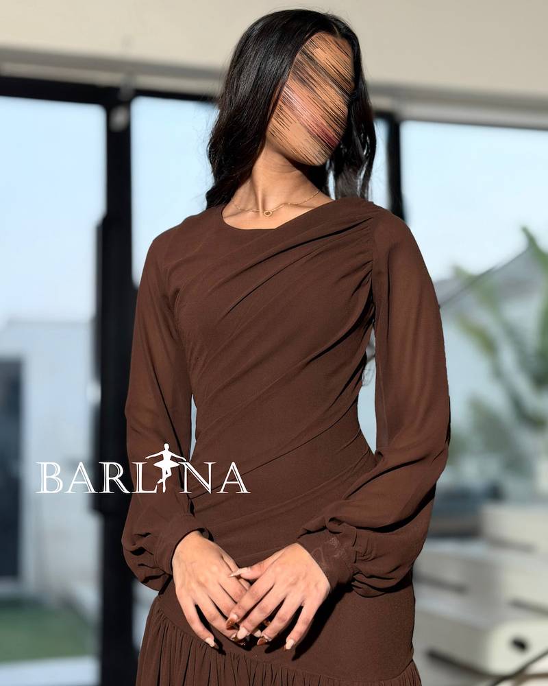 Soft brown dress with long sleeves and soft pleats