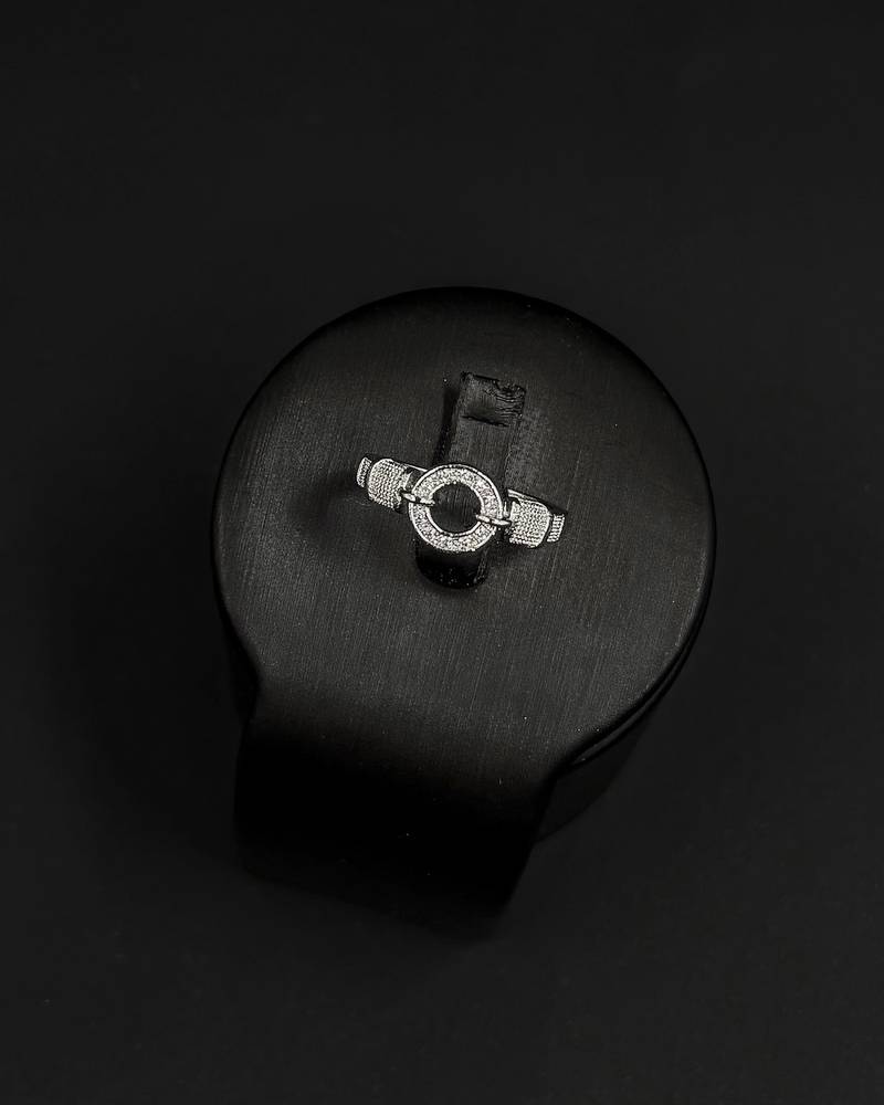 Bracelet and ring with a circular design