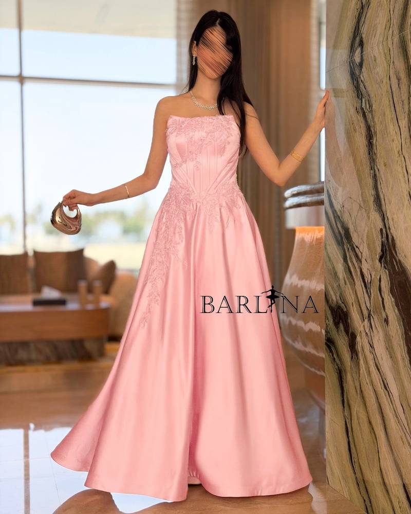 Long pink evening dress with a straight neckline