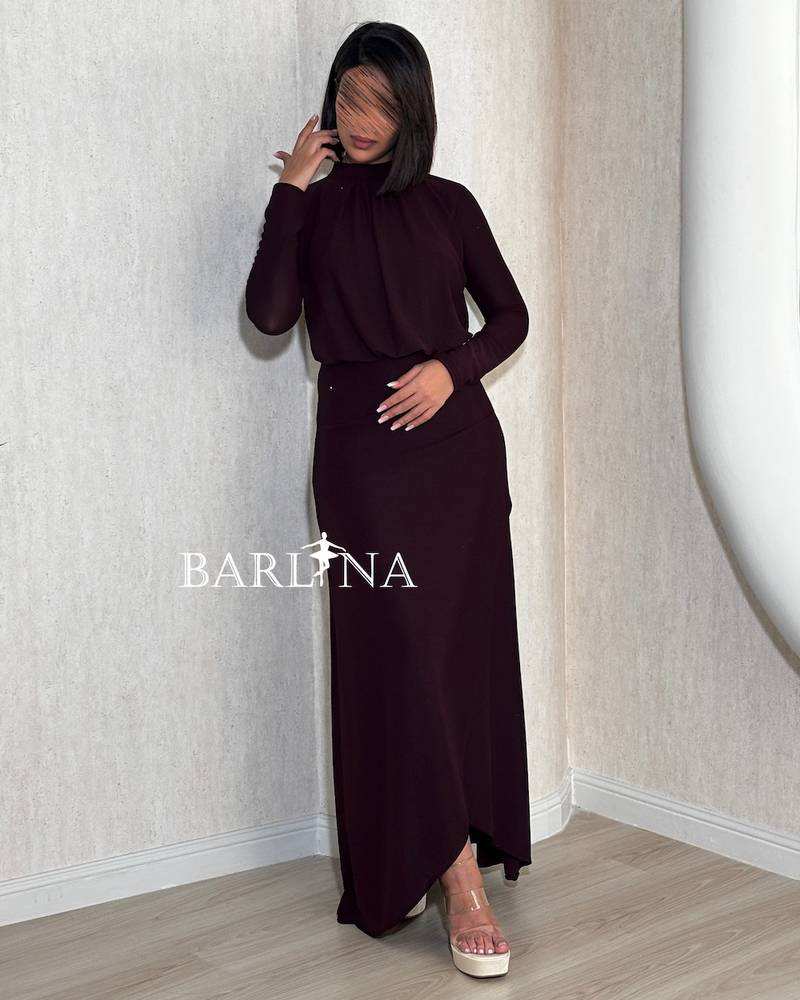 Dark burgundy stretch dress with a straight cut