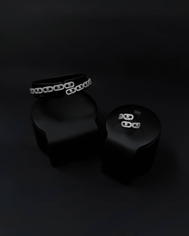 Bracelet and ring set, round and studded with crystals