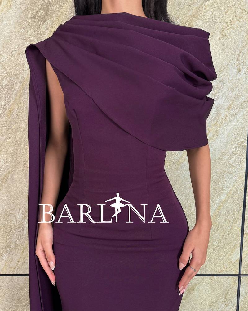 Purple one-shoulder dress with long shawl