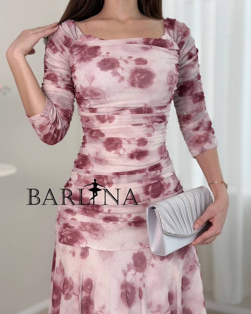 Off-shoulder mermaid dress with floral print