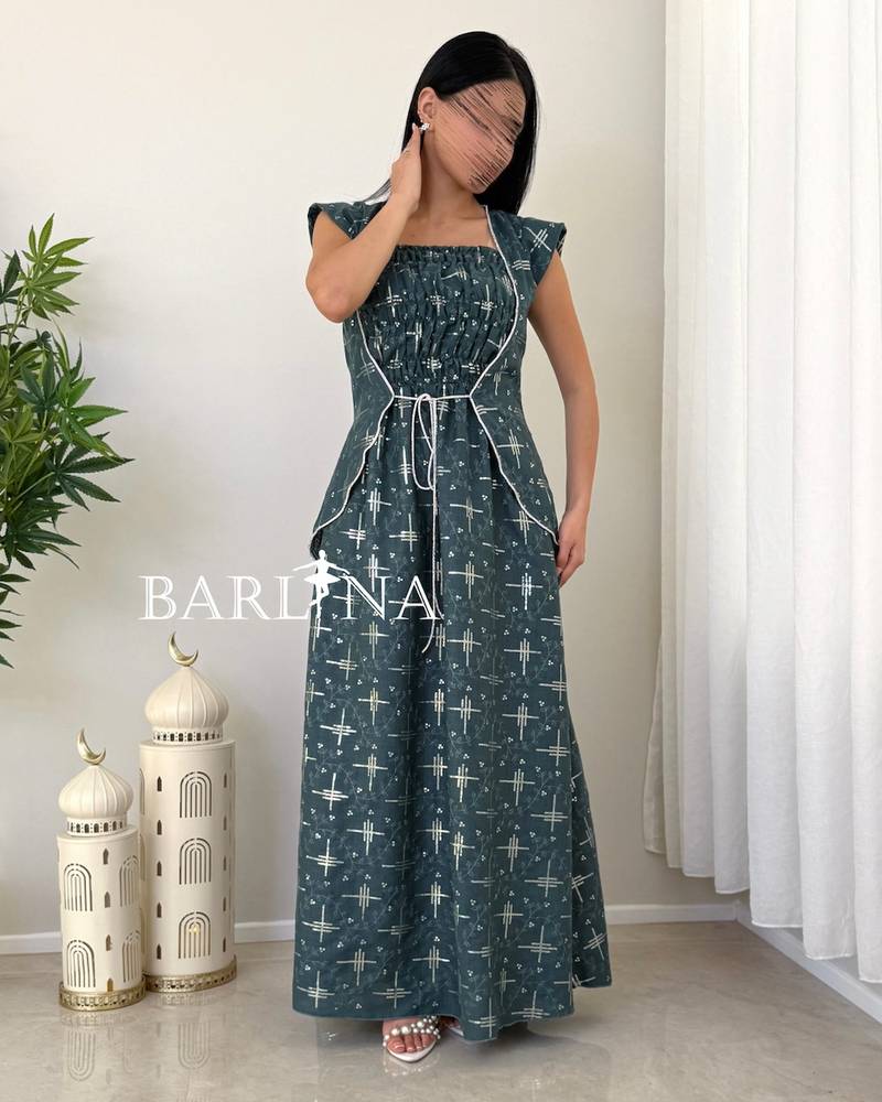Green sequined jalabiya with an elasticated collar