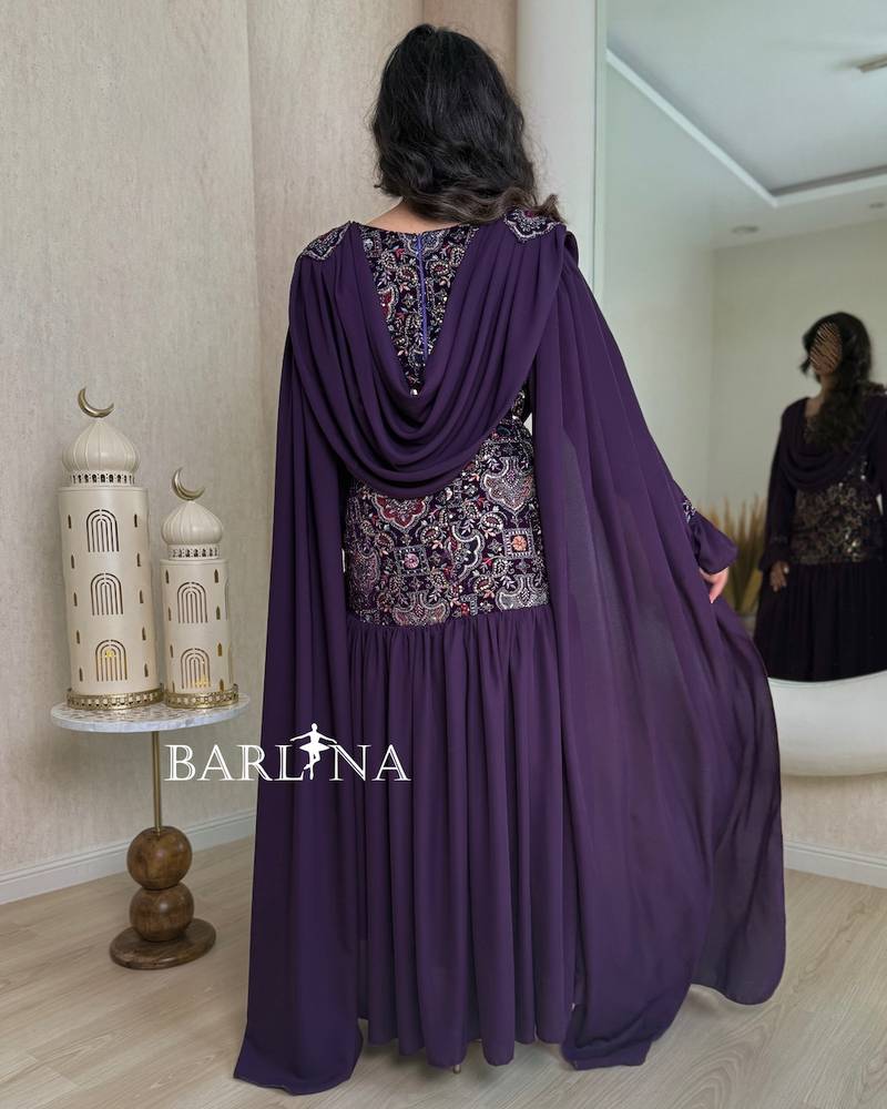 Elegant georgette jalabiya with a draped shawl