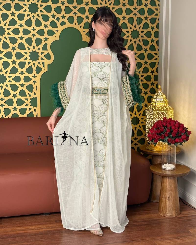 Elegant off-white jalabiya with light green embroidery