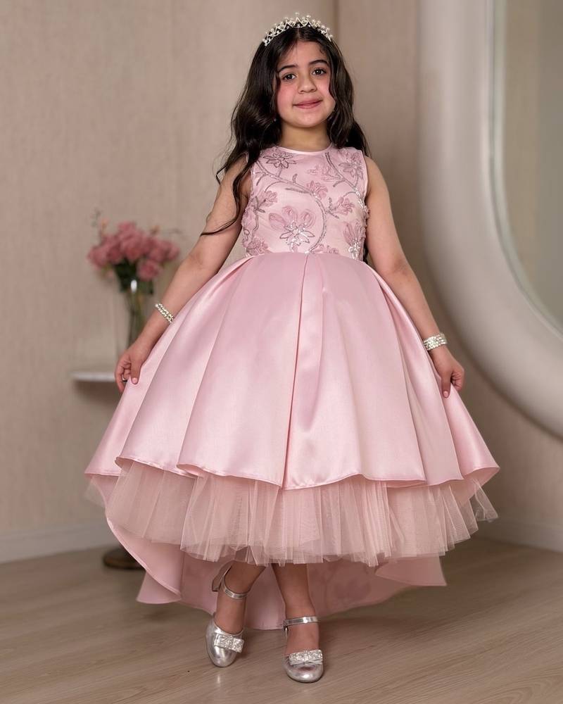 Pink girls' evening dress with luxurious embroidery