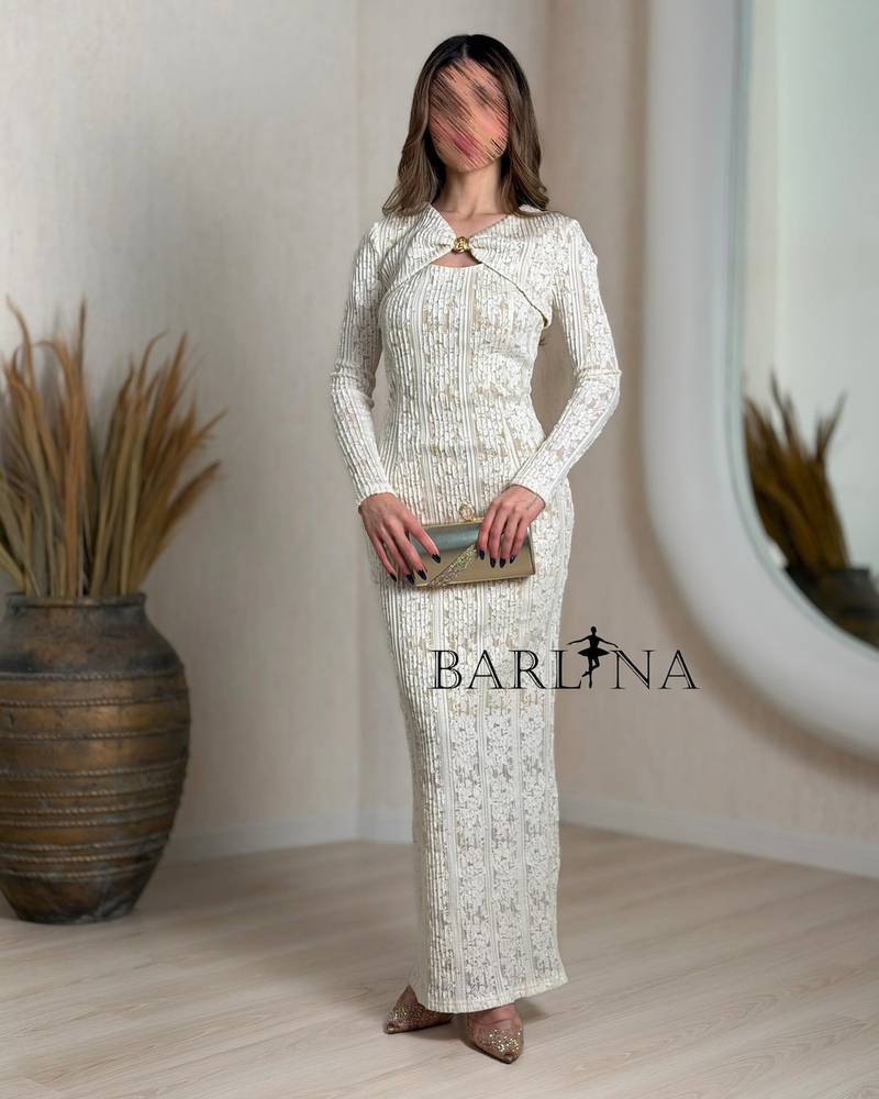 Off-white fitted dress with delicate details