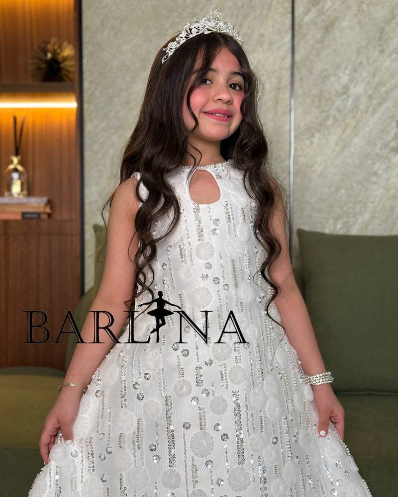 Girls' white dress with shiny embroidery