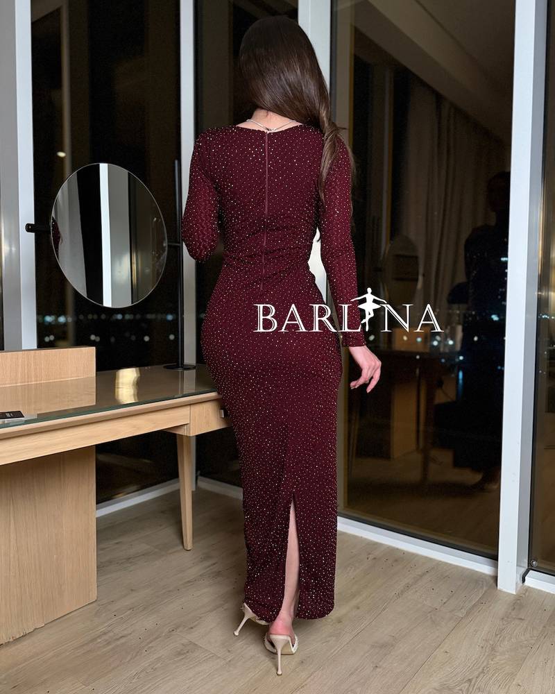 Draped Oudi dress with small stones