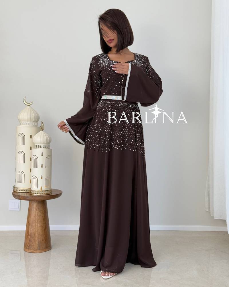 Soft brown jalabiya decorated with shimmering dots