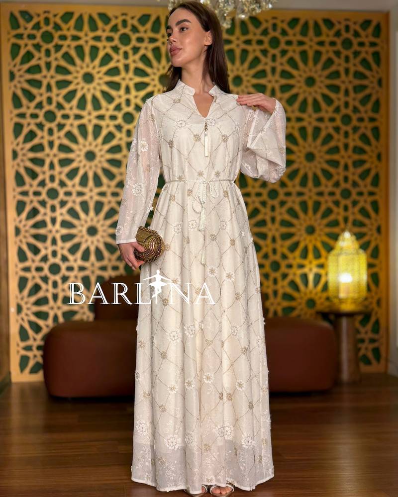 Long offwhite embroidered jalabiya
