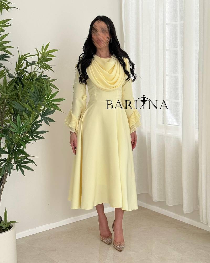 Soft midi dress with draped pleats