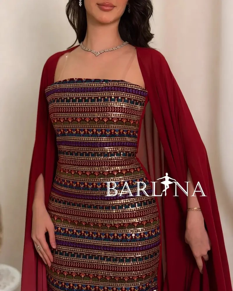 Embroidered jalabiya in dark red