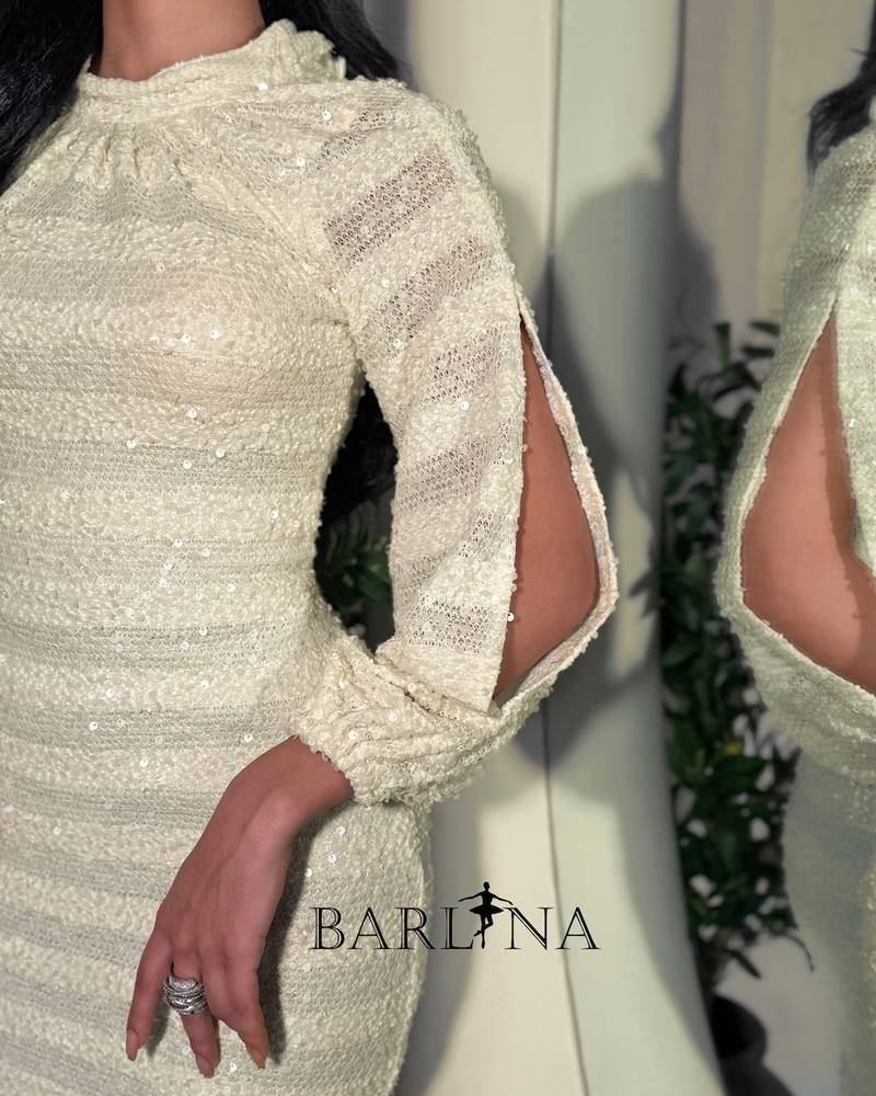 Off-white sequined dress with open sleeves