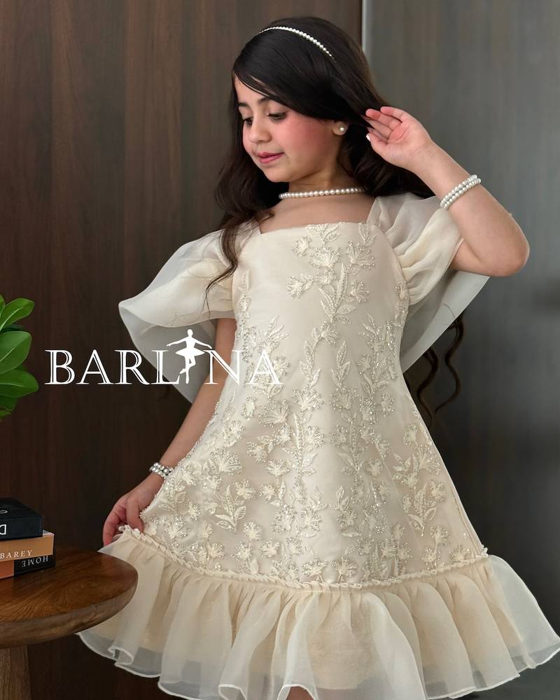 Girls' short beige dress with luxurious embroidery