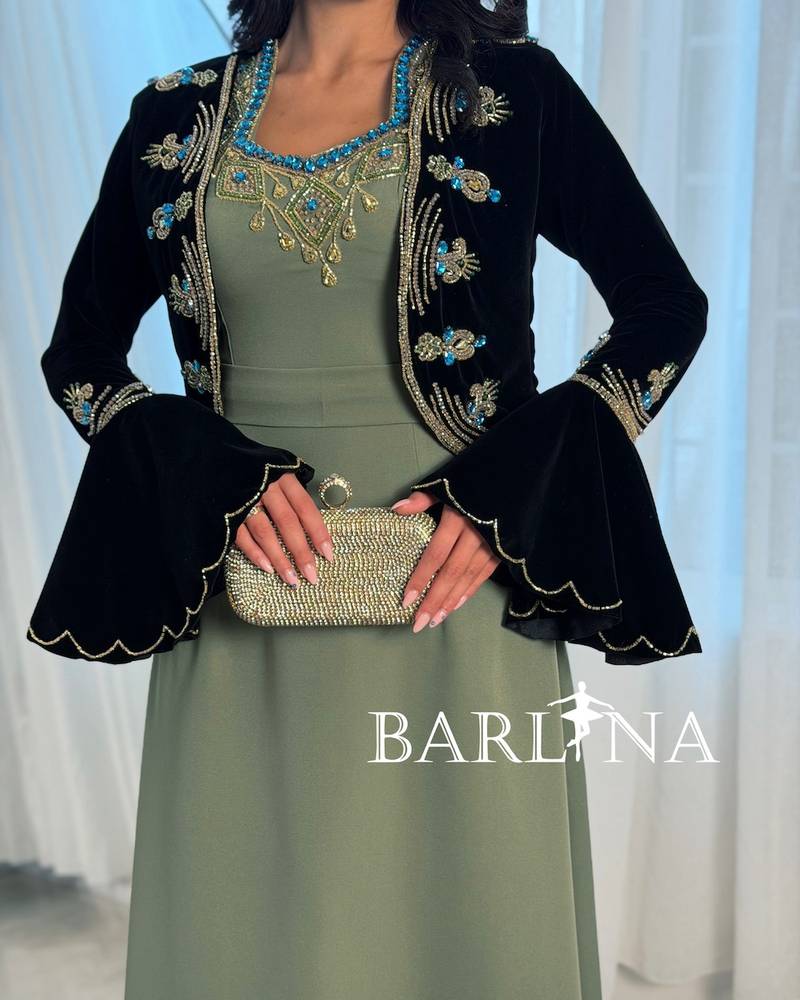 Jalabiya with a black jacket embroidered with beads