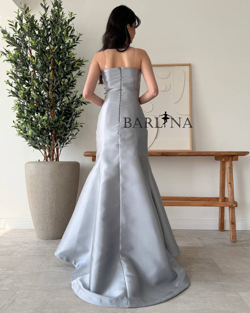 Gray dress with a sparkling diamond detail on the front