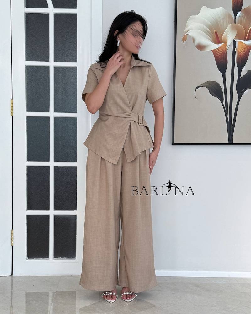 Women's set with a wrap top and wide-leg pants