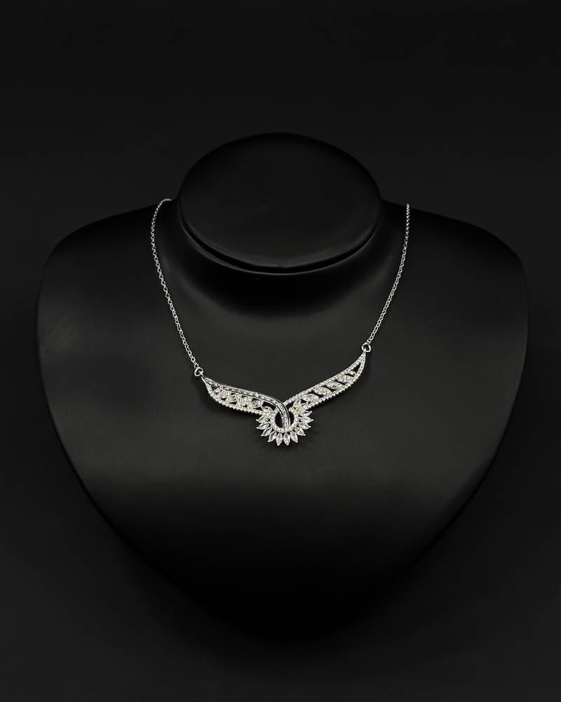 Sparkling wing design accessory set